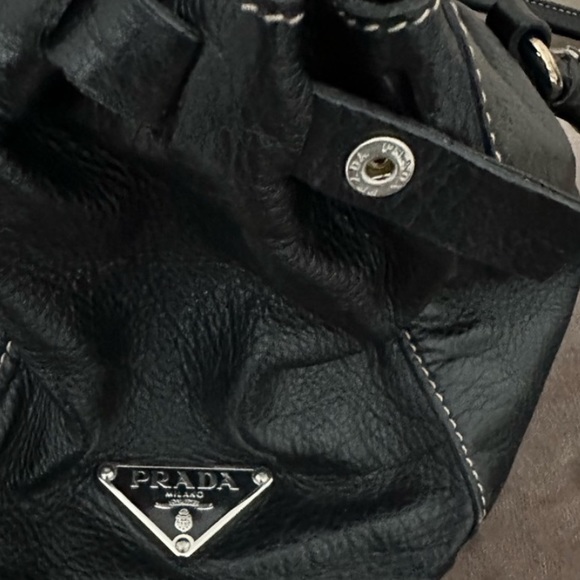 Prada 🖤 Tessuto 🖤 Leather Designer Bag - Picture 8 of 13